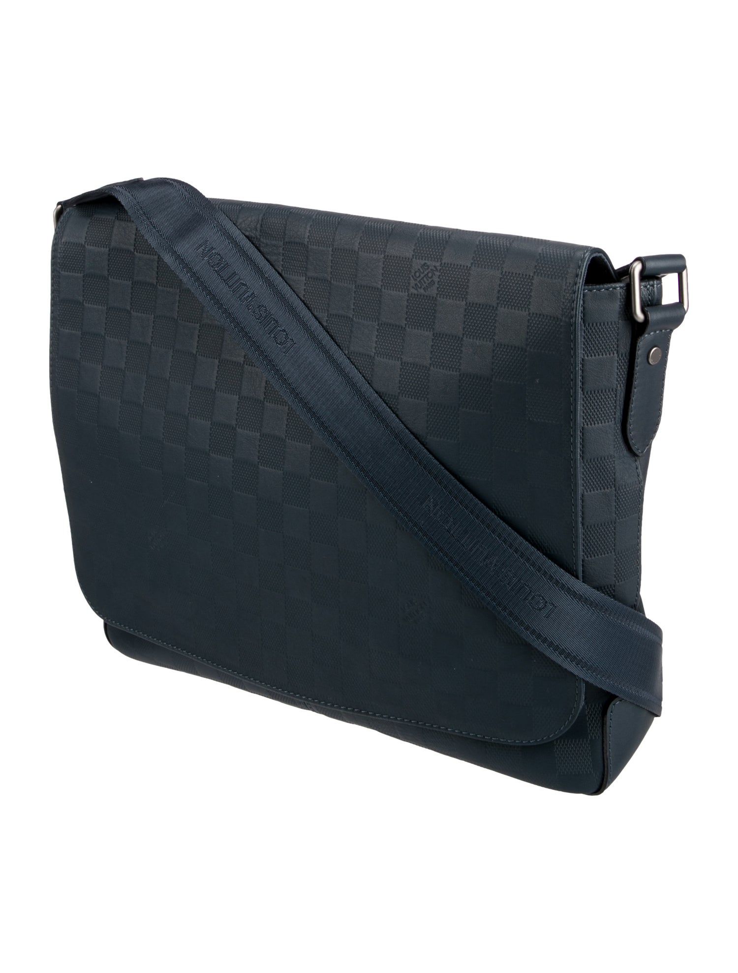 Louis Vuitton Damier Infini District GM