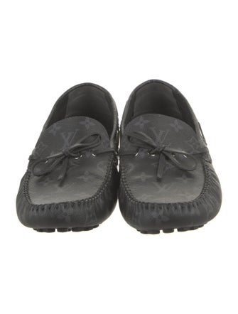 Louis Vuitton Monogram Pattern Drivers