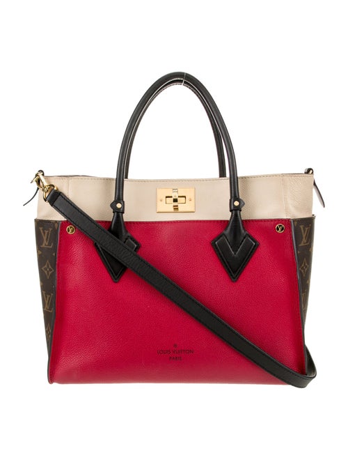 Louis Vuitton LV Monogram On My Side MM