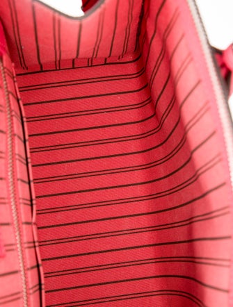 Louis Vuitton Monogram Pont Neuf MM