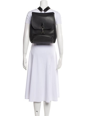 Louis Vuitton Taiga Leather Cassiar