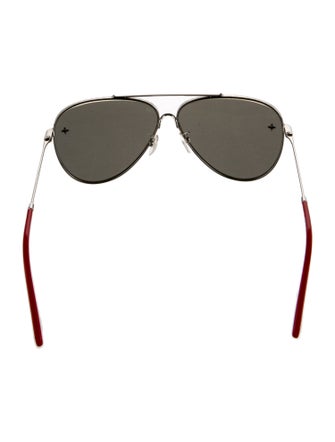 Louis Vuitton 2022 LV Pilot Sunglasses