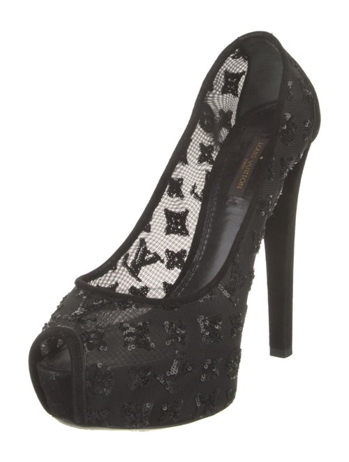 Louis Vuitton Mesh Lace Pattern Pumps
