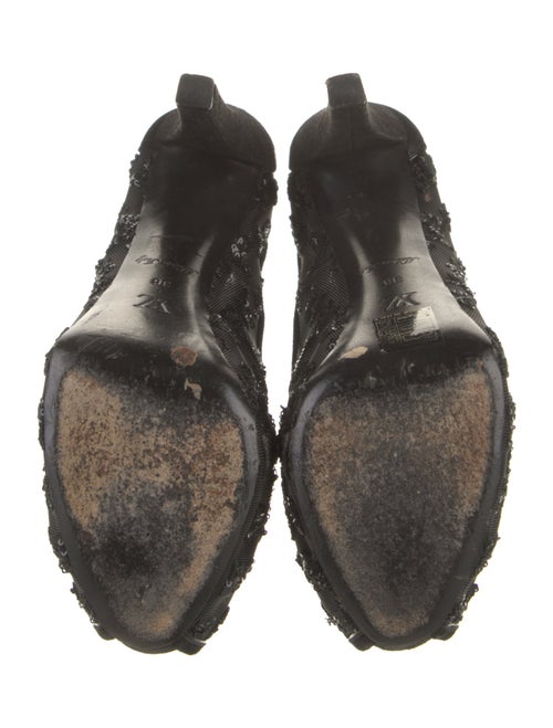 Louis Vuitton Mesh Lace Pattern Pumps