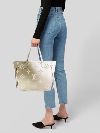 Louis Vuitton Escale Neverfull w/Pouch MM