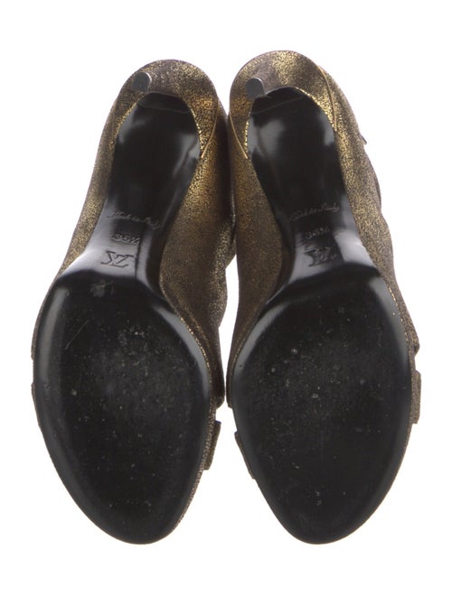 Louis Vuitton Suede T-Strap Sandals