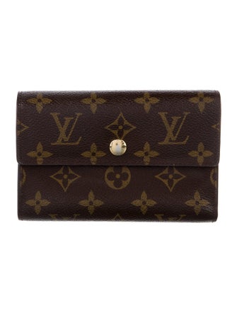 Louis Vuitton 2011 Monogram Pattern Porte Trésor International Wallet