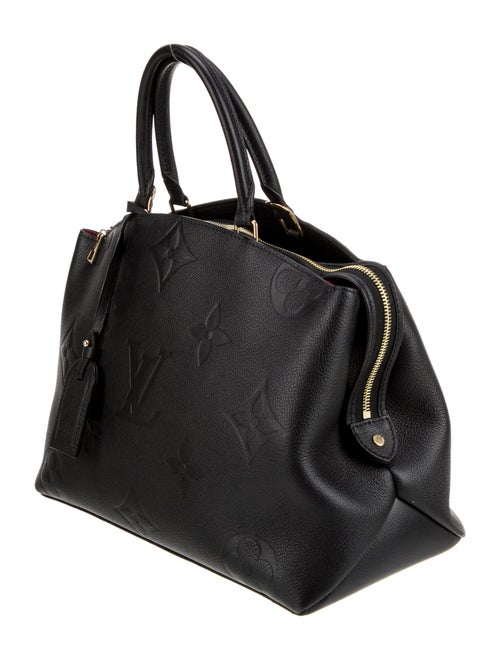 Louis Vuitton Monogram Giant Grand Palais