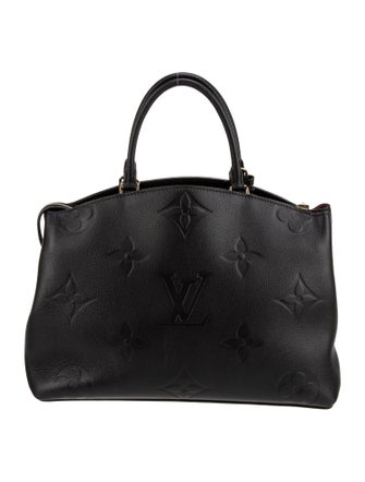 Louis Vuitton Monogram Giant Grand Palais