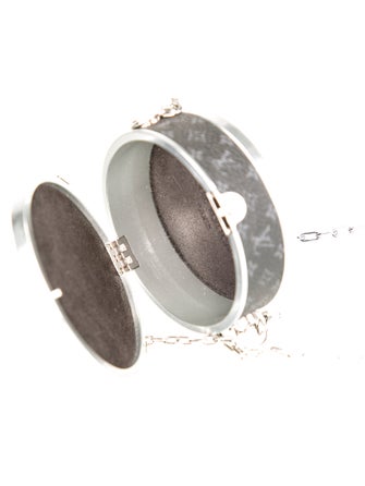 Louis Vuitton LV Monogram Wheel Box Mini 2022