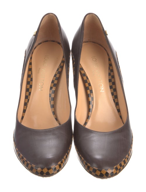 Louis Vuitton Damier Ebene Pattern Leather Pumps