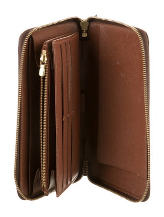 Louis Vuitton Monogram Pattern Coated Canvas Zippy Wallet