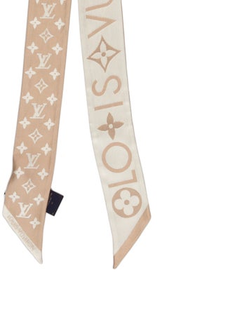 Louis Vuitton Infinity BB Silk Scarf