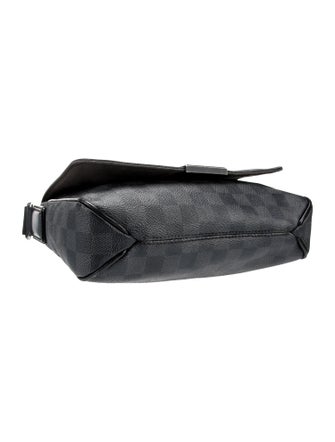 Louis Vuitton Damier Graphite Messenger Bag