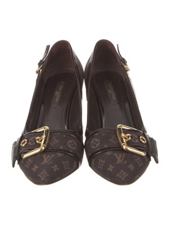 Louis Vuitton LV Monogram Canvas Pumps