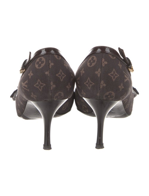 Louis Vuitton LV Monogram Canvas Pumps