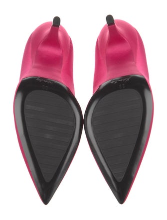 Louis Vuitton Satin Pumps