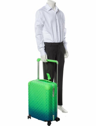 Louis Vuitton Taurillon Illusion Horizon 55