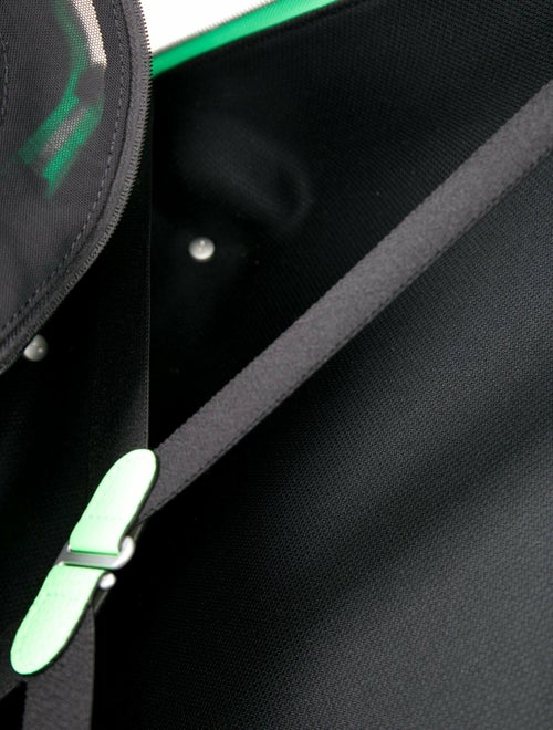 Louis Vuitton Taurillon Illusion Horizon 55