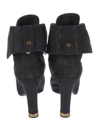 Louis Vuitton Monogram Pattern Suede Lace-Up Boots