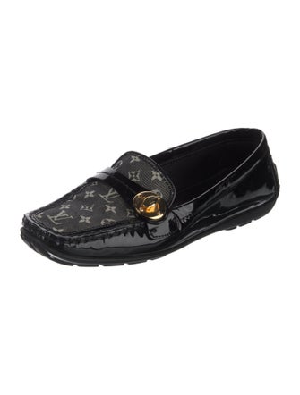 Louis Vuitton Monogram Pattern Patent Leather Loafers