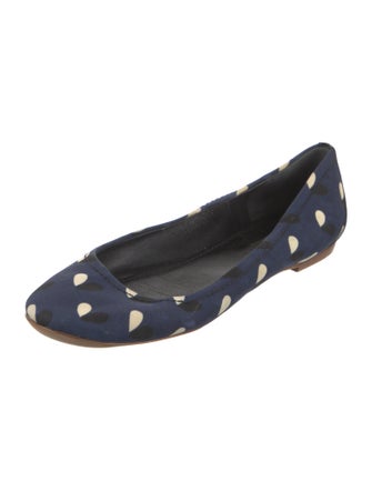 Louis Vuitton Satin Printed Flats