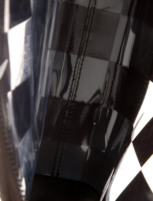 Louis Vuitton Clutch Medium