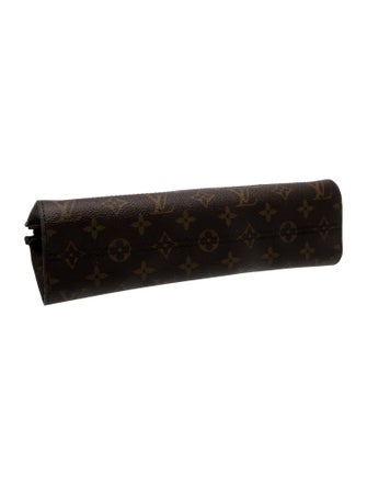 Louis Vuitton Clutch Medium