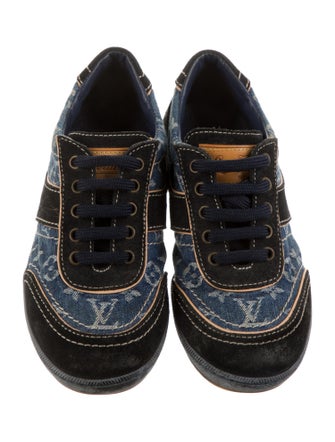 Louis Vuitton Low Top Sneakers