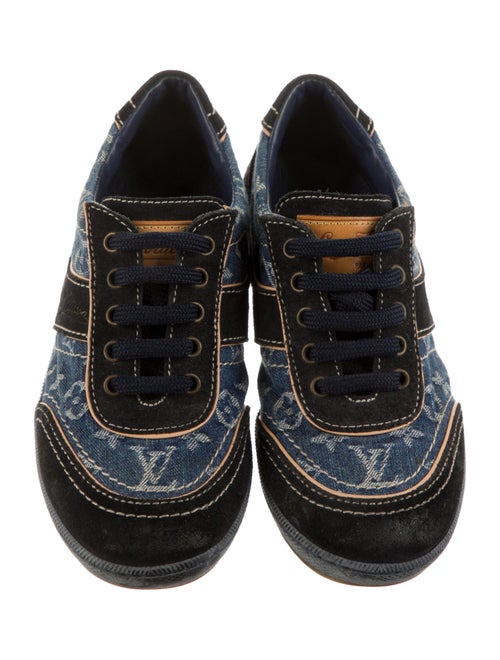 Louis Vuitton Low Top Sneakers