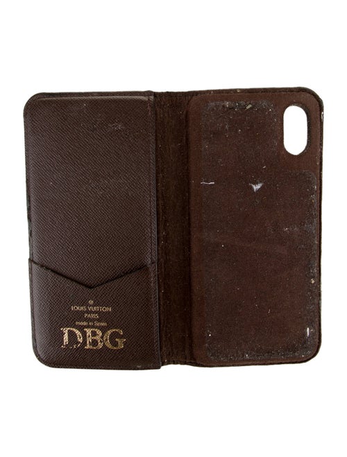 Louis Vuitton Louis Vuitton LV Monogram Phone Case