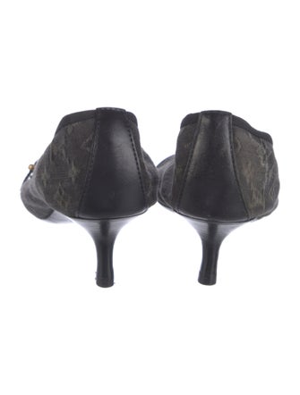 Louis Vuitton LV Monogram Canvas Pumps