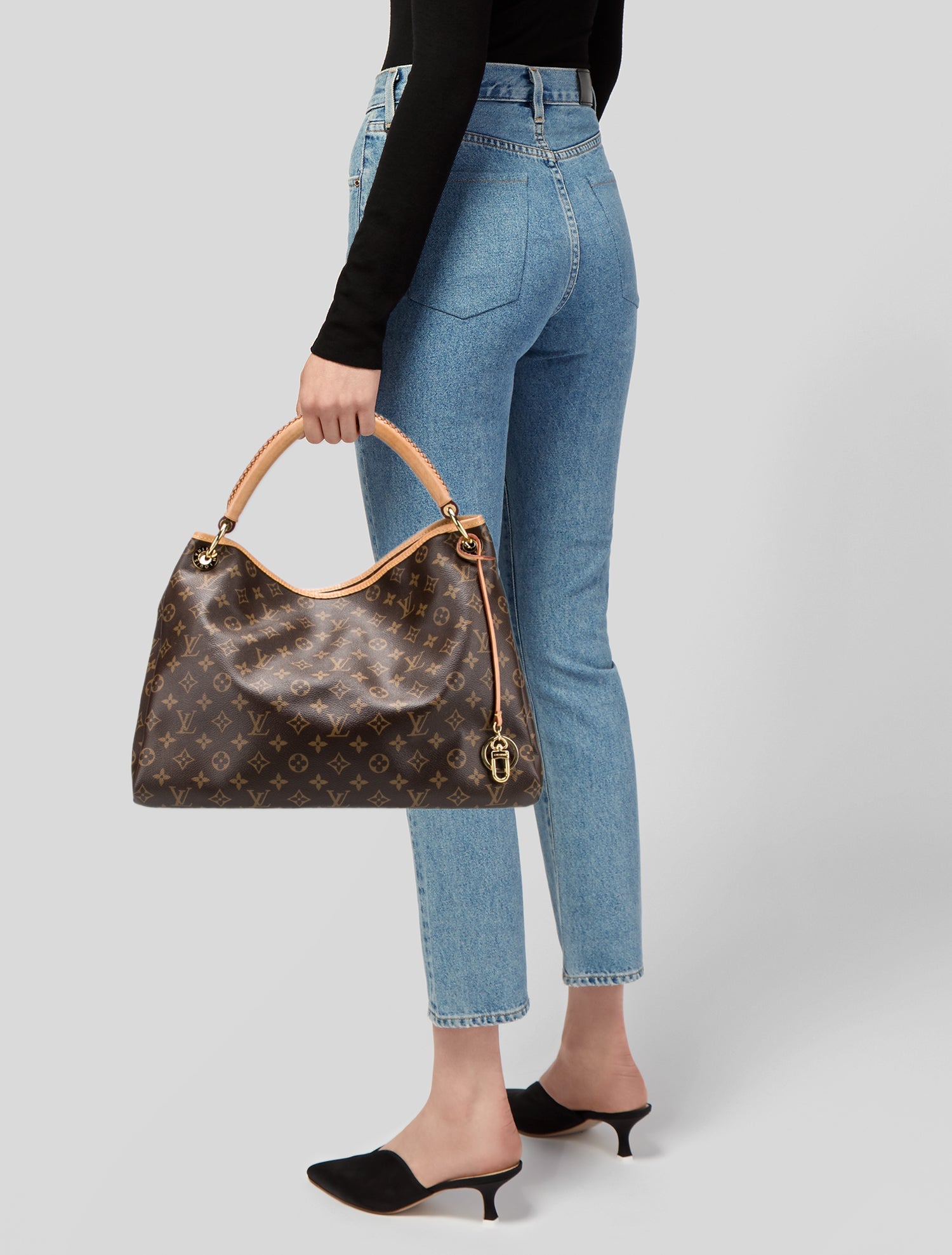 Louis Vuitton LV Monogram Artsy MM