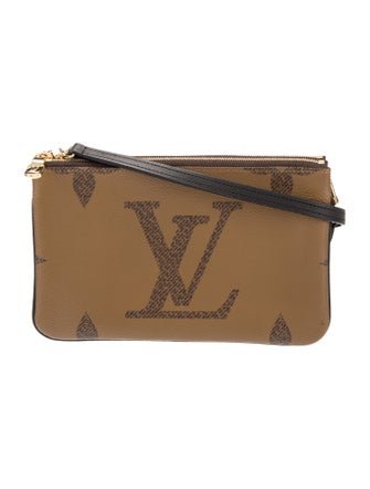 Louis Vuitton Monogram Giant Pochette