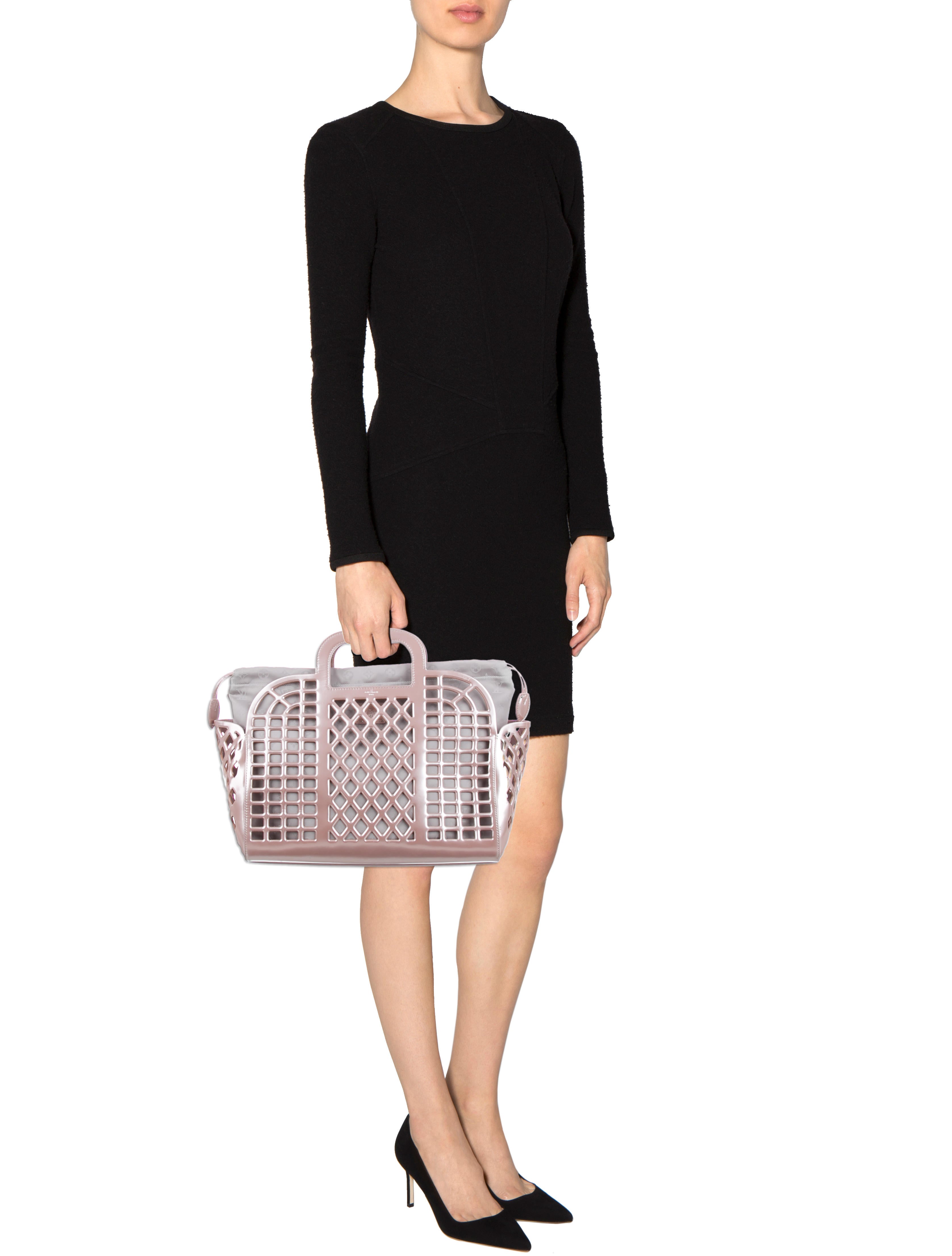 Louis Vuitton Jelly Basket MM Totes, Handbags The RealReal