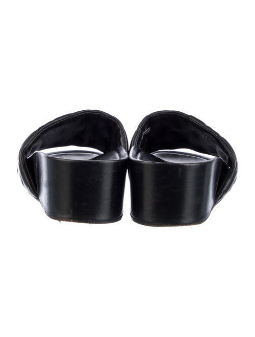 Louis Vuitton 2021 LV Monogram Slides