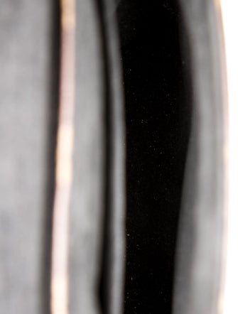 Louis Vuitton LV Monogram Locky