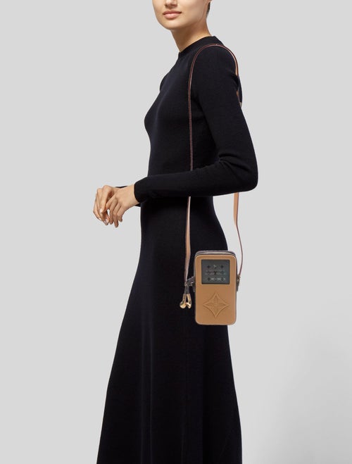 Louis Vuitton LV Monogram Music Player 2025