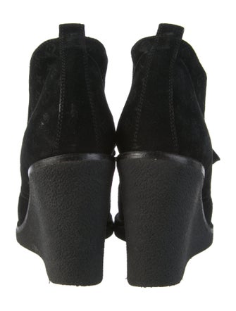 Louis Vuitton Monogram Pattern Suede Lace-Up Boots