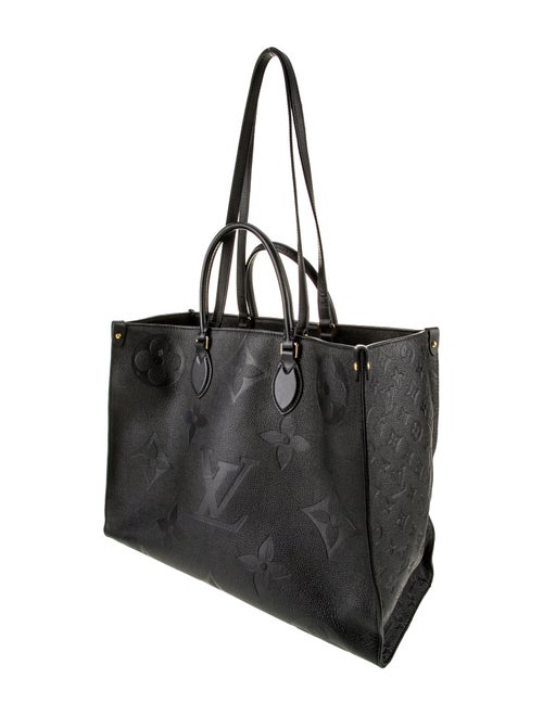 Louis Vuitton Monogram Giant OnTheGo GM