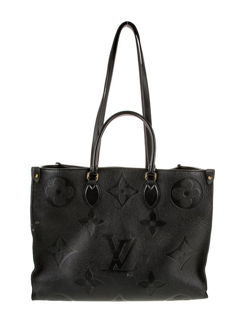 Louis Vuitton Monogram Giant OnTheGo GM