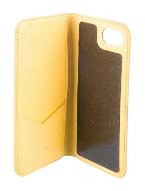 Louis Vuitton Monogram iPhone 8 Folio Case