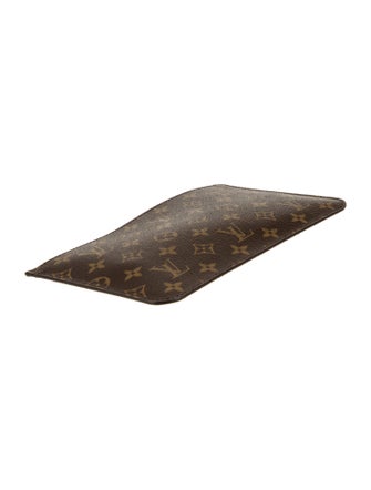 Louis Vuitton LV Monogram Clutch