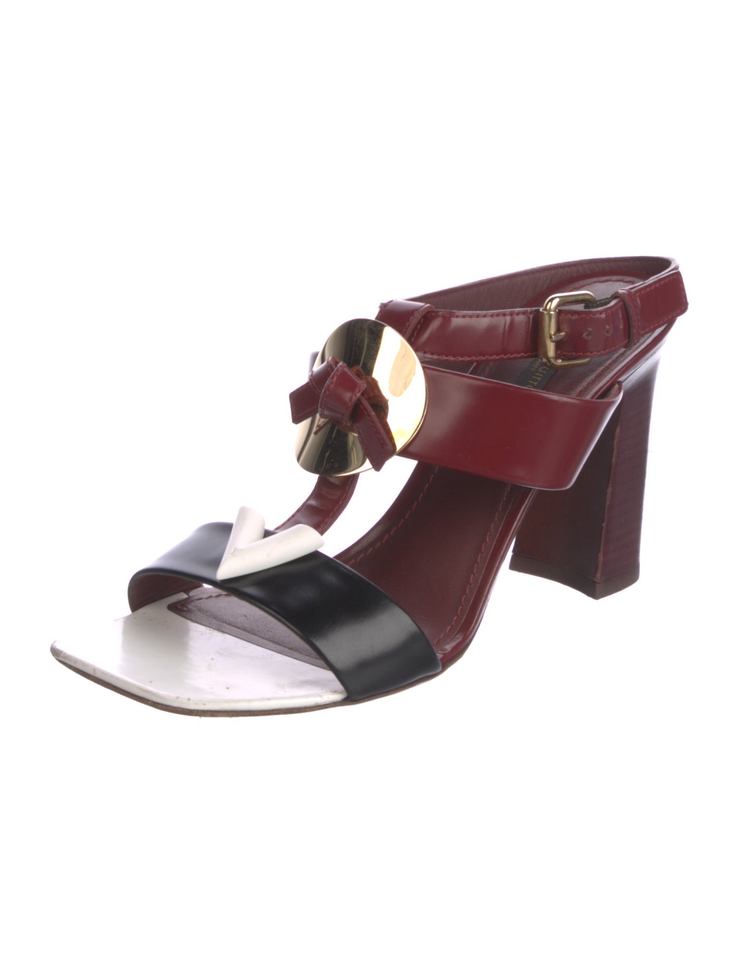 Louis Vuitton Leather T-Strap Sandals