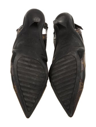 Louis Vuitton LV Monogram Whipstitch Trim Slingback Pumps
