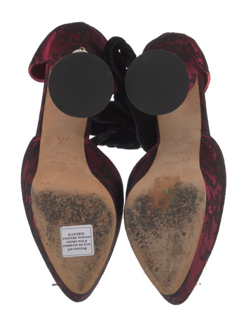 Louis Vuitton Lace Lace Pattern Mules