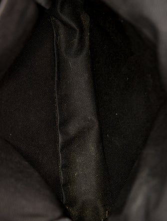 Louis Vuitton Taiga Leather Avenue Sling