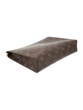 Louis Vuitton LV Monogram Clutch 26