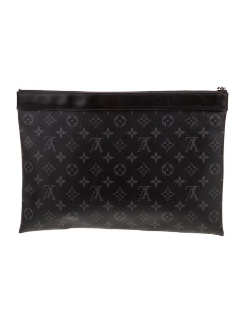 Louis Vuitton Monogram Eclipse Discovery Pochette GM