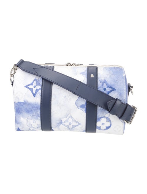 Louis Vuitton Messenger Bag